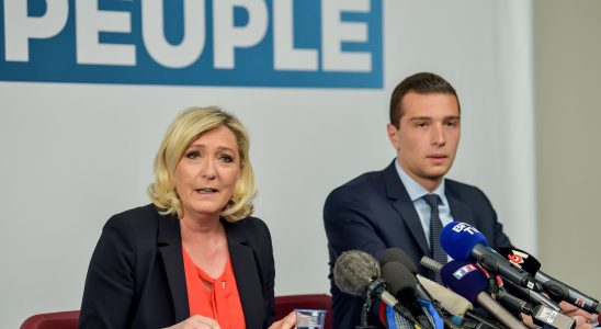 Marine Le Pen Jordan Bardella behind the scenes of
