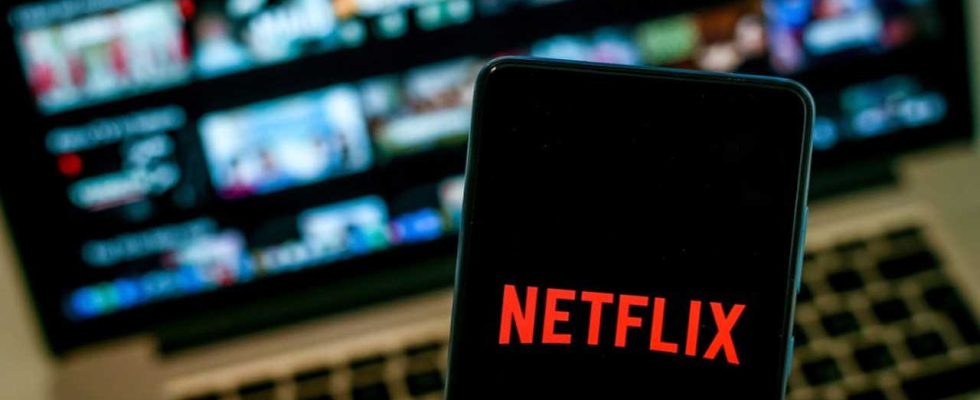Netflix Shuts Down Its DVD Rental Business