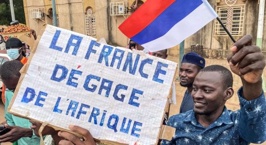 Niger the French ambassador left Niamey