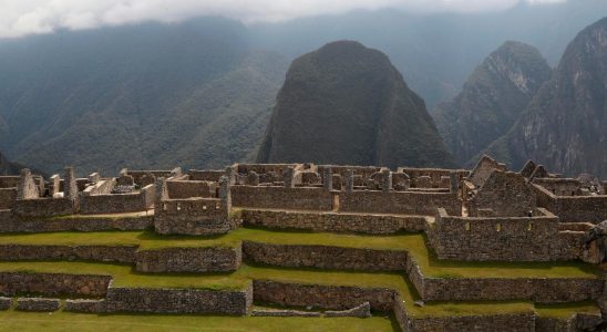 Peru closes parts of Machu Picchu