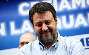 Salvini meets Greek Transport Minister