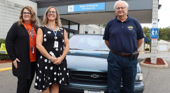 Sarnia Street Machines support for Pathways tops 300000