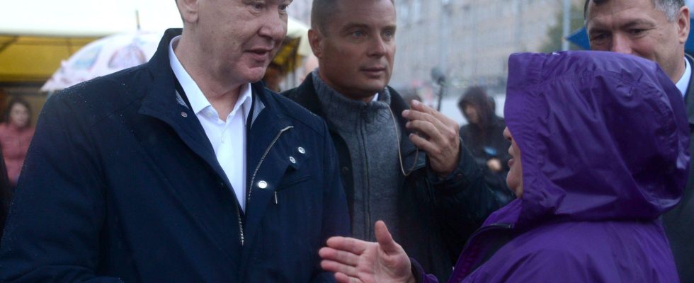 Sobyanin the mayor of Moscow on a war footing against