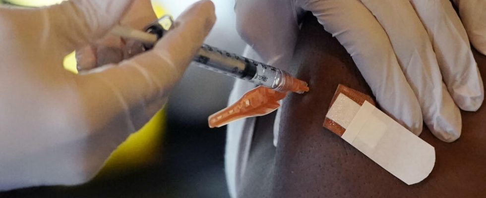 South Africa NGO unveils anti Covid vaccine contracts with unreasonable conditions