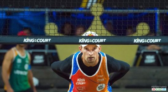 Sports Brief Beach volleyball player Meeuwsen starts with victory in