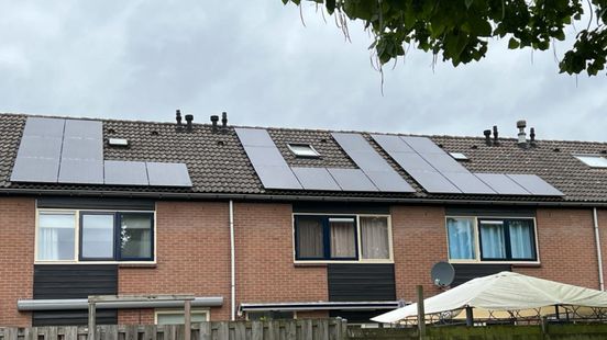Swearing Doorn solar panels in letters LUL suddenly become national
