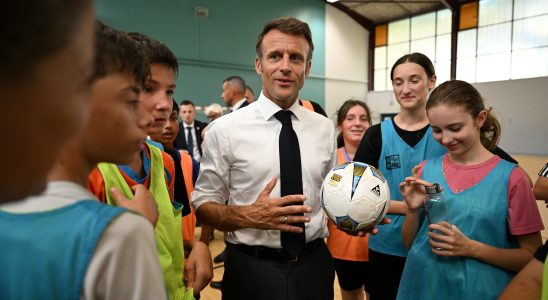 Too long school holidays When science proves Macron right…