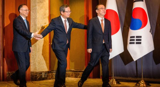 resumption of dialogue between Seoul Tokyo and Beijing