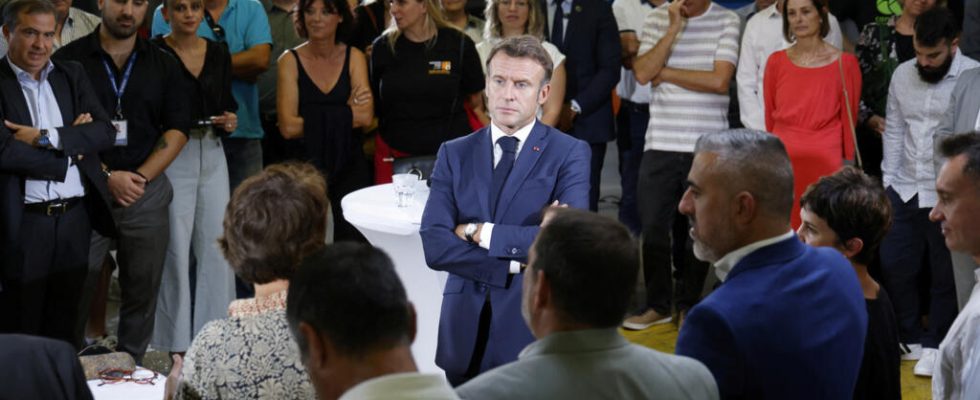 teachers challenge Macron on an insufficient revaluation