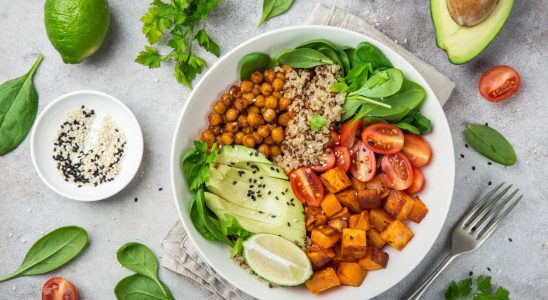 9 protein salads without meat and 100 healthy