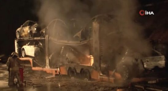 A truck full of brand new Tesla Model Y burned