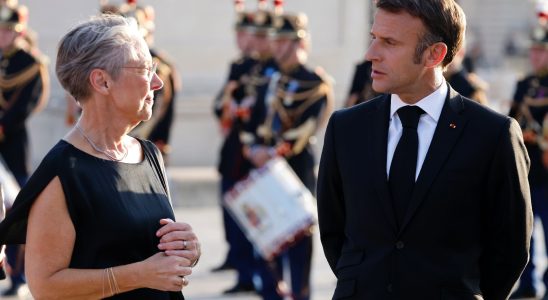 Elisabeth Borne feels alone and gets angry Emmanuel Macrons forgetfulness