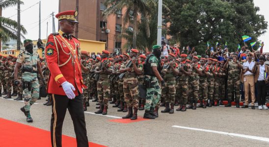 Gabon establishment of a flag raising ceremony in schools