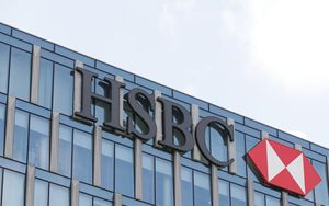 HSBC new 3 billion buyback 3rd quarter below
