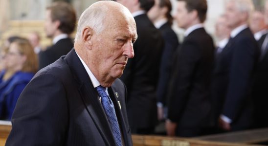 King Harald of Norway has covid