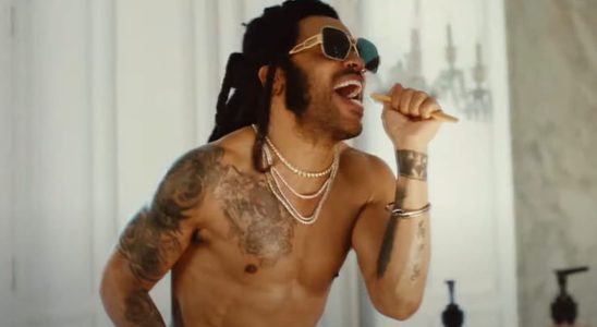 Lenny Kravitz gets naked in new music video and announces