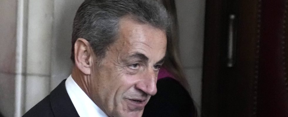 Nicolas Sarkozy indicted and suspected of having bought the silence
