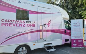 Prevention Carovana Komen stops in Rome with Autostrade per lItalia