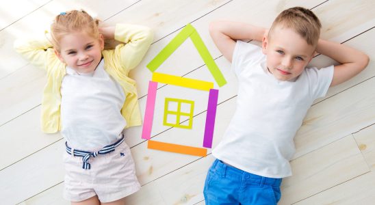 Reverse joint custody nesting advantages for children disadvantages for parents