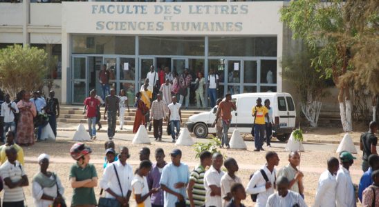 Senegal immediate resumption of face to face courses at Ucad but the