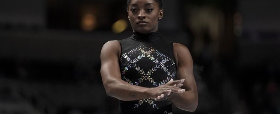 Simone Biles shines again and offers herself two new titles