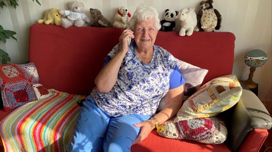 Telephone circle indispensable for the elderly in Woerden If something