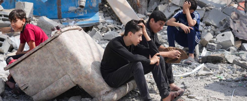 The death toll in Gaza rises – hundreds of children
