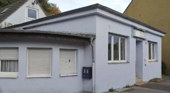 Ugly attack on a mosque in Germany A swastika was
