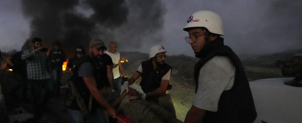 Violent clashes break out on the Lebanese Israeli border a journalist
