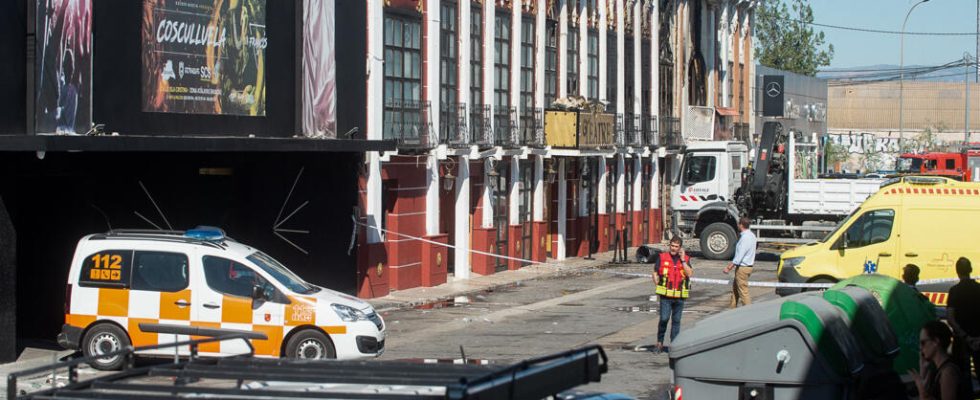 a fire in a nightclub leaves at least 13 dead