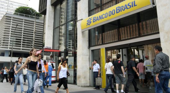 Banco do Brasil asks for forgiveness for its role in