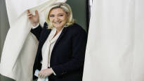 Far right Marine Le Pen plans to march for French Jews
