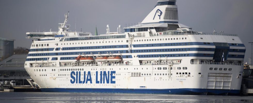 Ferry is cleaned for legionella tours cancelled