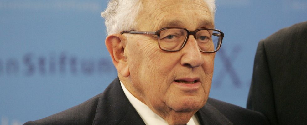 Henry Kissinger legendary American diplomat died at the age of