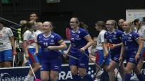 Here is the Finnish womens floorball team for Decembers World