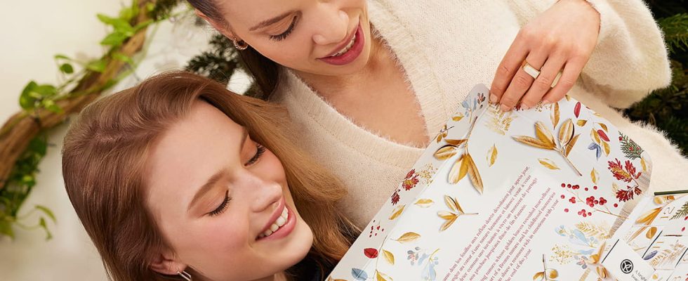 Hurry up Fall for these beauty Advent calendars with