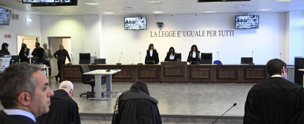 Italy 207 people convicted in a giant trial against the