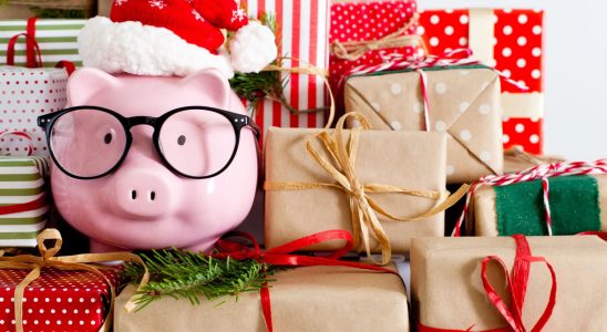 Limit your Christmas gift budget to less than 50 euros