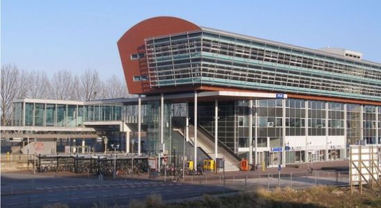 Maarssen station not accessible to people with disabilities elevator and