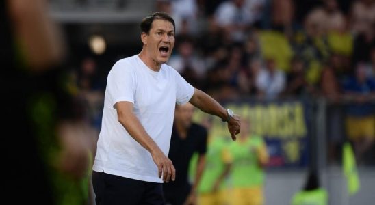 Napoli terminate French coach Rudi Garcias contract