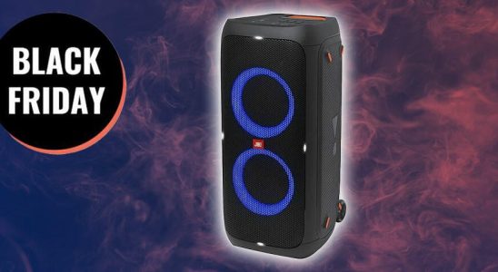 The JBL PartyBox 310 impresses with fat bass a spectacular