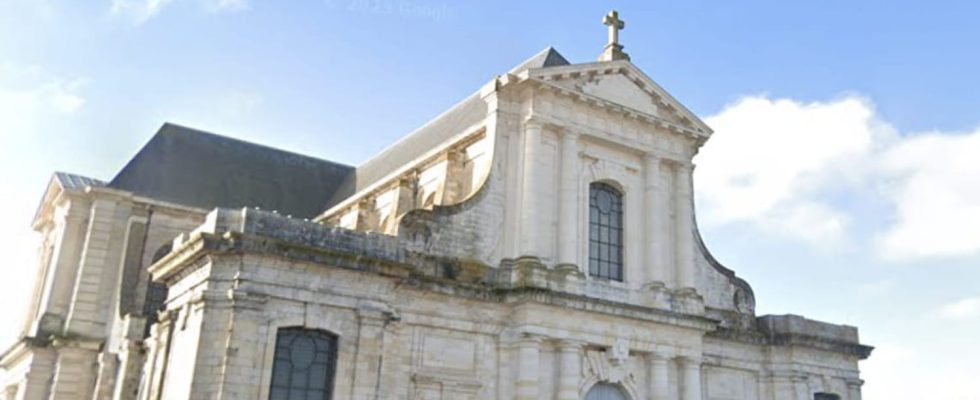 The bishop of La Rochelle indicted for attempted rape the