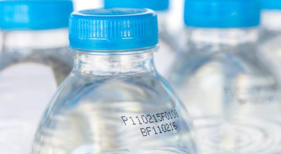 The expiration dates on water bottles hide a danger can