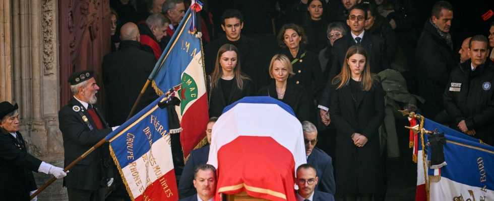 in Lyon the political class salutes the memory of Gerard