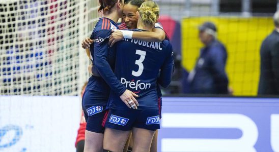 2023 Womens World Handball Championships Les Bleues qualified for the