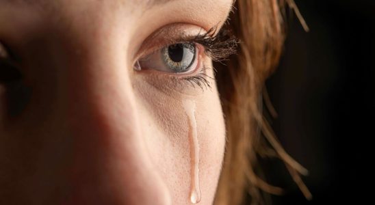 A chemical signal in womens tears reduces mens aggression
