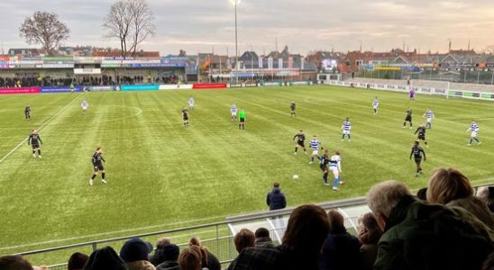 Amateur football Bunschoten clubs beat Veenendaal clubs second victory DHSC