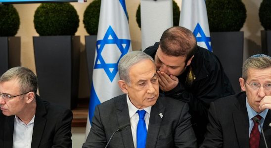 Ceasefire proposals are raised in Israel