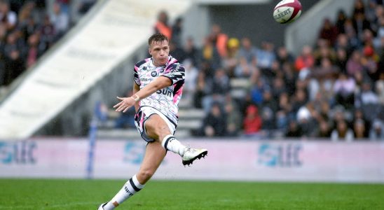 DIRECT Stade Francais Toulouse Leo Barre launches the Classico