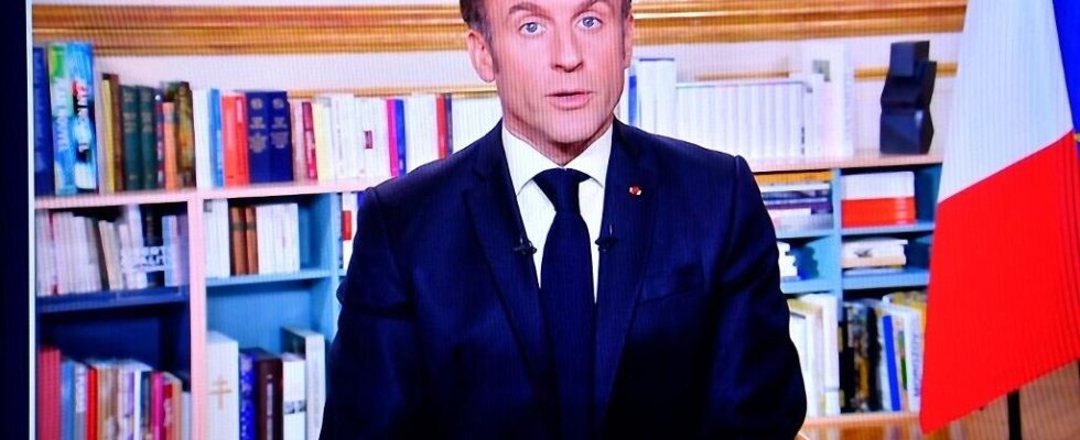Emmanuel Macron wants to relaunch in 2024
